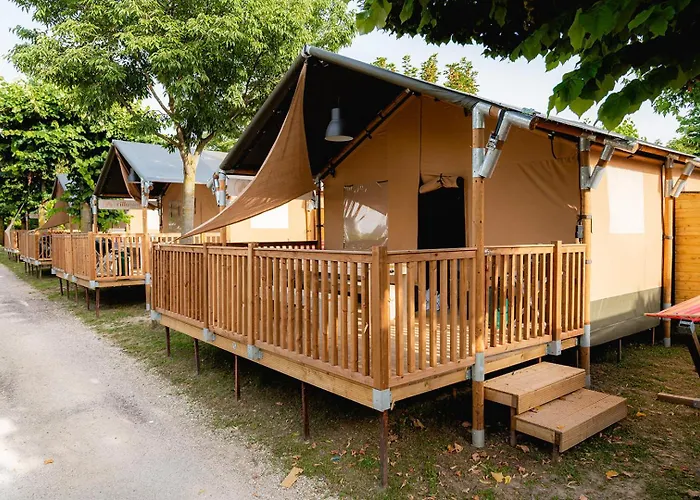 Glamping
