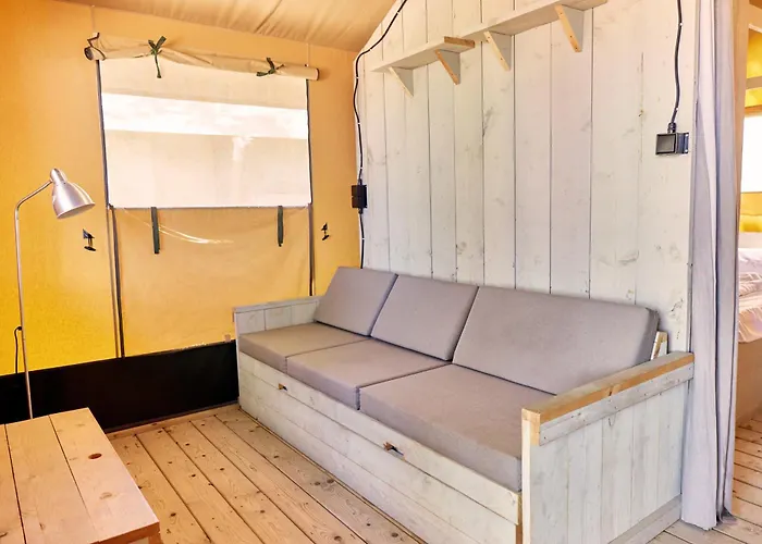 Glamping *
