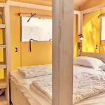 ラグジュアリーテント Glamping *
